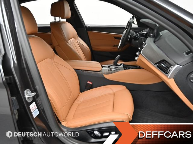BMW 5-SERIES 530e M Sport купить на сайте DeffCars