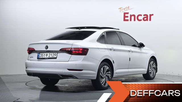 Volkswagen JETTA 1.4 TSI Prestige купить на сайте DeffCars