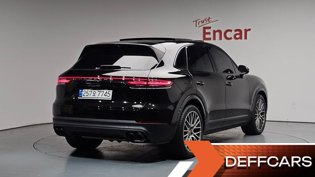 Porsche CAYENNE 3.0 PLATINUM EDITION купить на сайте DeffCars