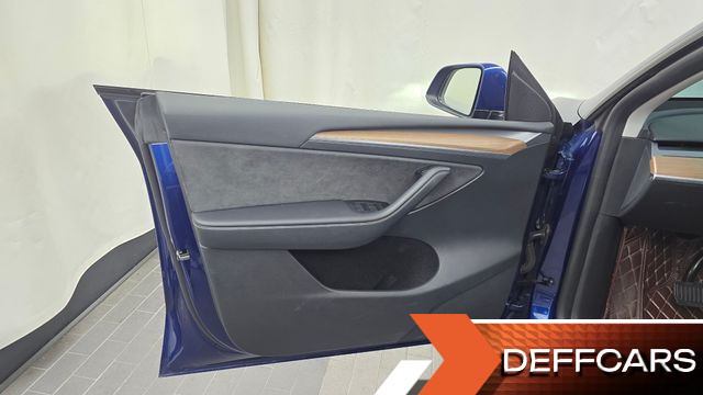 Tesla MODEL Y RWD купить на сайте DeffCars
