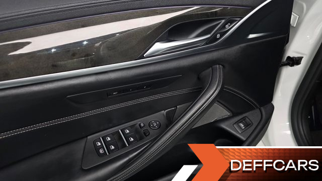 BMW 5-SERIES 530d Luxury Plus купить на сайте DeffCars