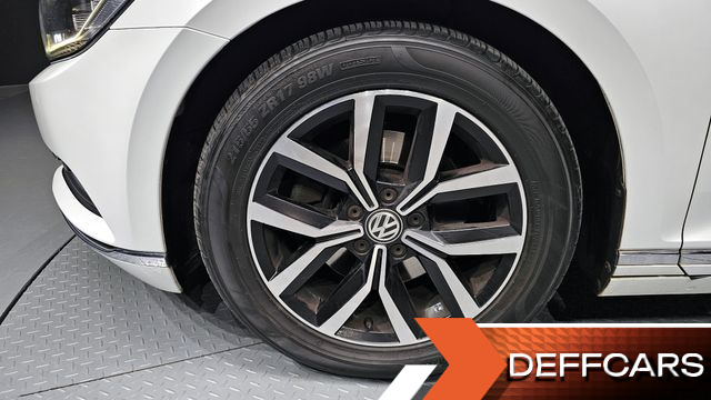 Volkswagen PASSAT 2.0 TDI Premium купить на сайте DeffCars