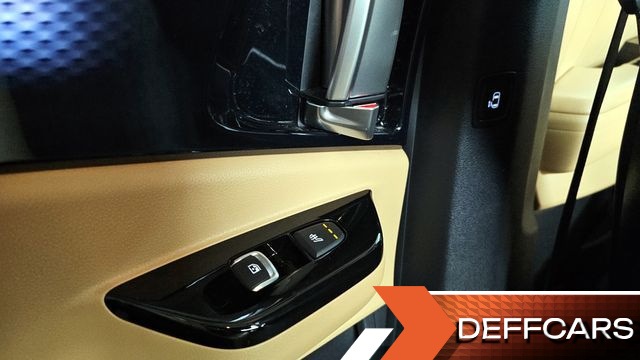 Kia CARNIVAL Gasoline 9-Seater Signature купить на сайте DeffCars
