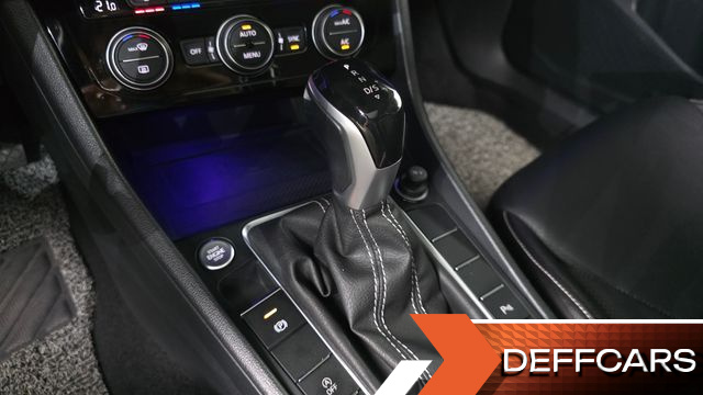 Volkswagen JETTA 1.5 TSI Prestige купить на сайте DeffCars