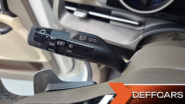 Kia CARNIVAL 9-Seater Noblesse купить на сайте DeffCars