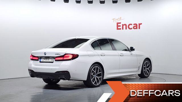 BMW 5-SERIES 530e M Sport купить на сайте DeffCars