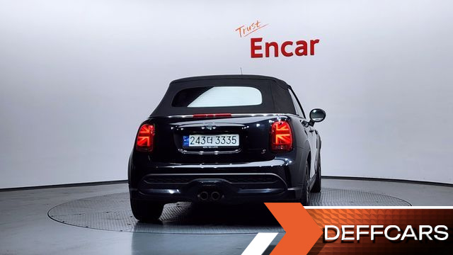 Mini COOPER CONVERTIBLE Classic Third Generation купить на сайте DeffCars