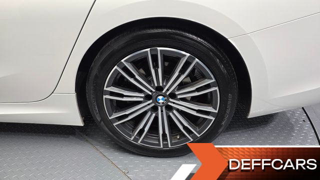 BMW 3-SERIES 320i M Sport купить на сайте DeffCars