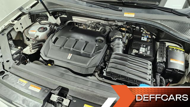 Volkswagen TIGUAN 2.0 TDI Premium купить на сайте DeffCars
