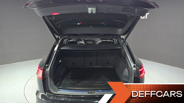 Volkswagen TOUAREG 3.0 TDI R-Line купить на сайте DeffCars