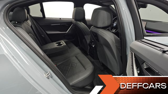 BMW 5-SERIES 530i xDrive M Sport купить на сайте DeffCars