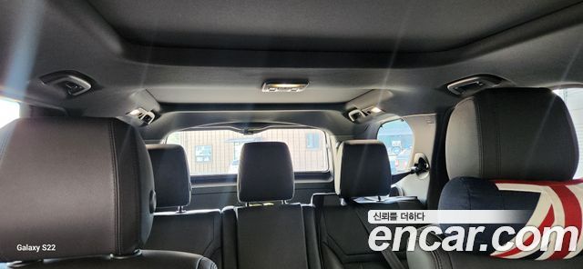 Land Rover DISCOVERY 3.0 TD6 HSE купить на сайте DeffCars