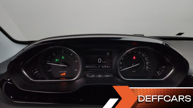 Peugeot 2008 1.5 BlueHDi Allure купить на сайте DeffCars
