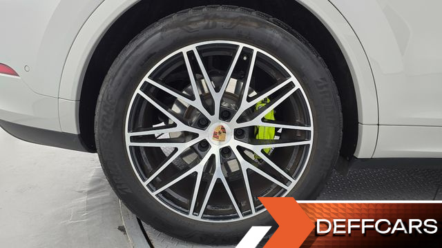 Porsche CAYENNE 3.0 E-Hybrid Coupe купить на сайте DeffCars