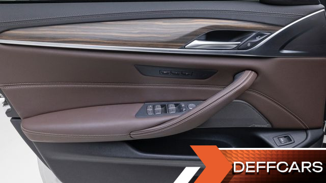 BMW 5-SERIES 530i Luxury купить на сайте DeffCars