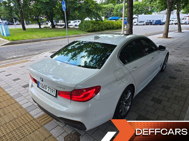 BMW 5-SERIES 520i M Sport купить на сайте DeffCars