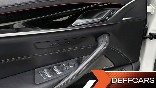 BMW 5-SERIES 520d xDrive M Sport Package Plus купить на сайте DeffCars