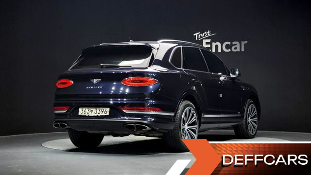 Bentley BENTAYGA 4.0 V8 купить на сайте DeffCars