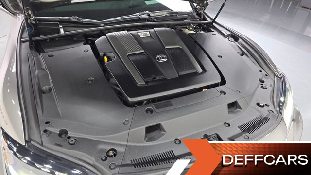 Lexus LS 3.5 Luxury AWD купить на сайте DeffCars