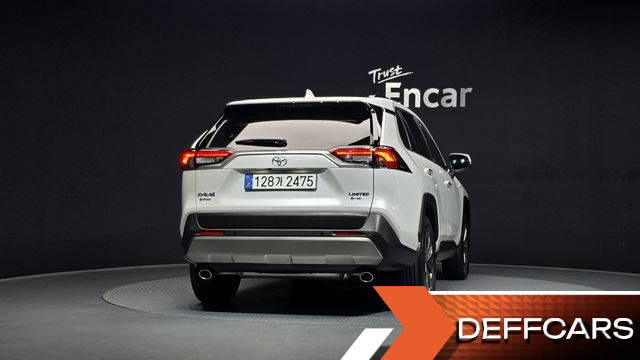 Toyota RAV4 2,5 4WD Hybrid LTD купить на сайте DeffCars