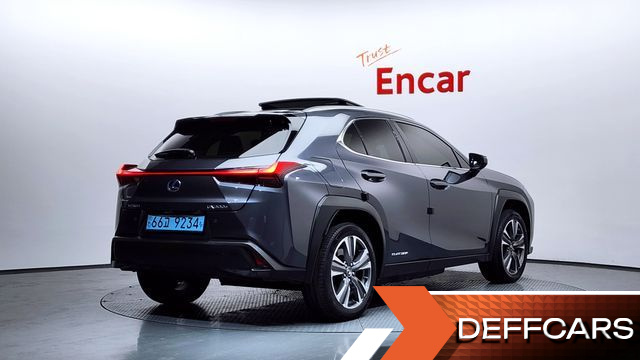 Lexus UX 2WD купить на сайте DeffCars