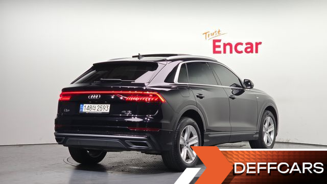 Audi Q8 45 TDI Quattro Premium купить на сайте DeffCars