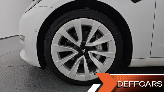 Tesla MODEL 3 Long Range AWD купить на сайте DeffCars