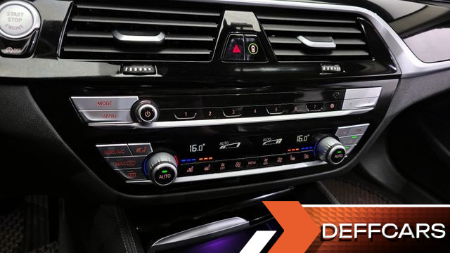 BMW 5-SERIES 530i Luxury Plus купить на сайте DeffCars