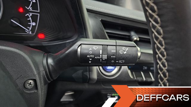 Lexus UX 2.0 2WD купить на сайте DeffCars