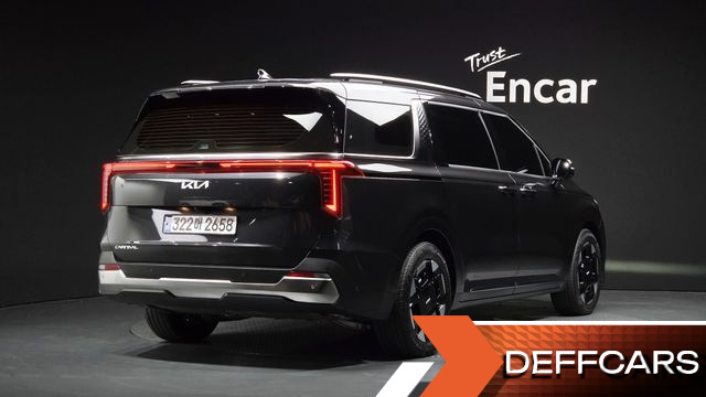 Kia CARNIVAL Gasoline 7-Seater Signature купить на сайте DeffCars
