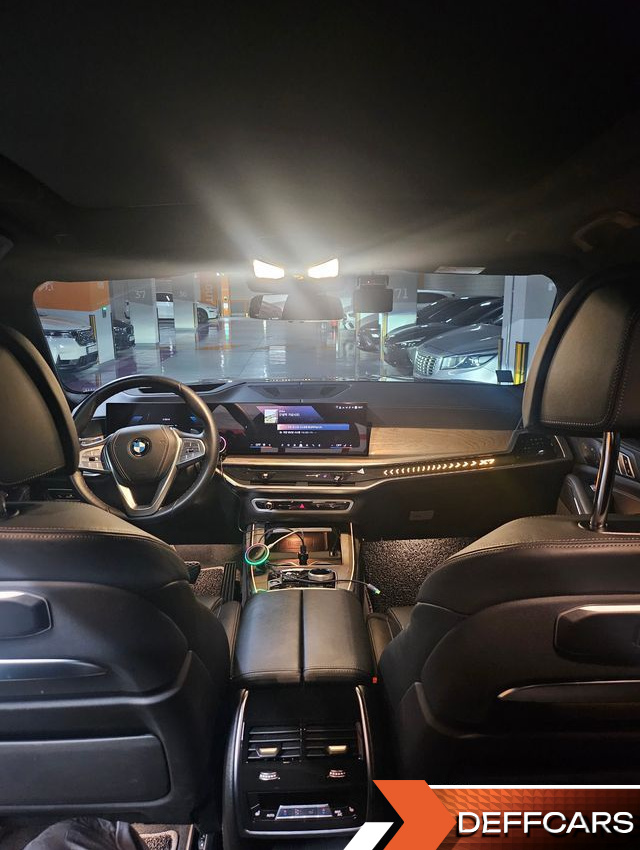 BMW X7 xDrive 40i Design Pure Excellence 7-Seater купить на сайте DeffCars