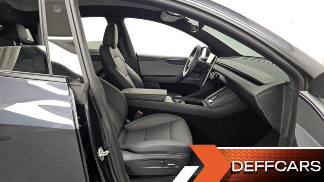 Tesla MODEL Y Premium RWD купить на сайте DeffCars