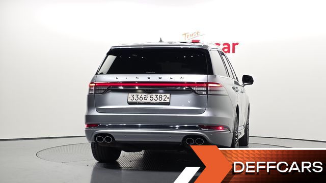 Lincoln AVIATOR 3.0 Black Label AWD купить на сайте DeffCars
