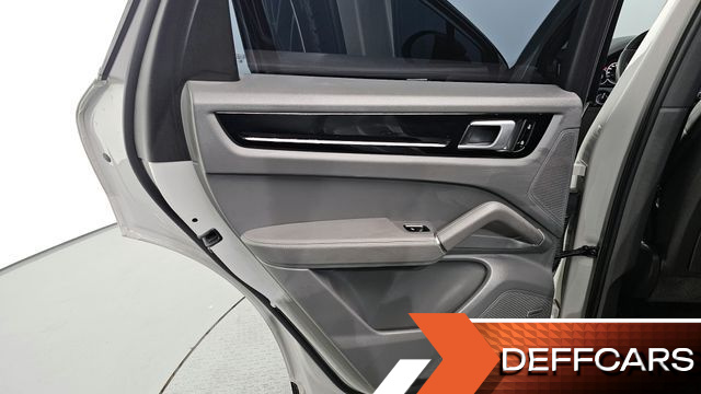 Porsche CAYENNE 3.0 Coupe купить на сайте DeffCars