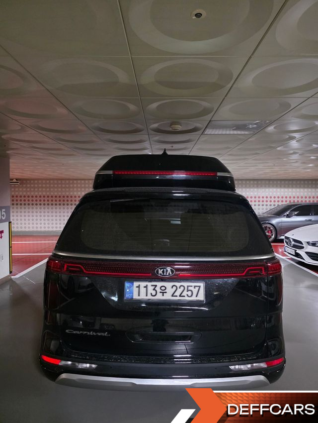 Kia CARNIVAL Gasoline 9-Seater Hi-Limousine Signature купить на сайте DeffCars