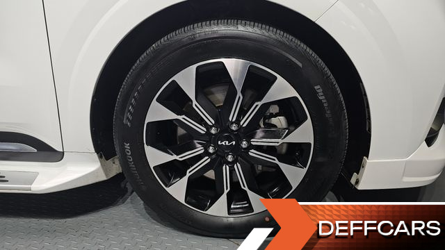 Kia CARNIVAL 9-Seater Hi-Limousine(Special Vehicle) купить на сайте DeffCars