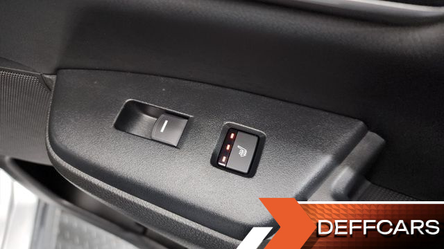 Honda CR-V 1.5 Touring 4WD купить на сайте DeffCars