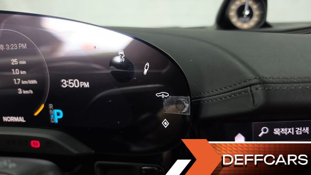 Porsche TAYCAN Base купить на сайте DeffCars