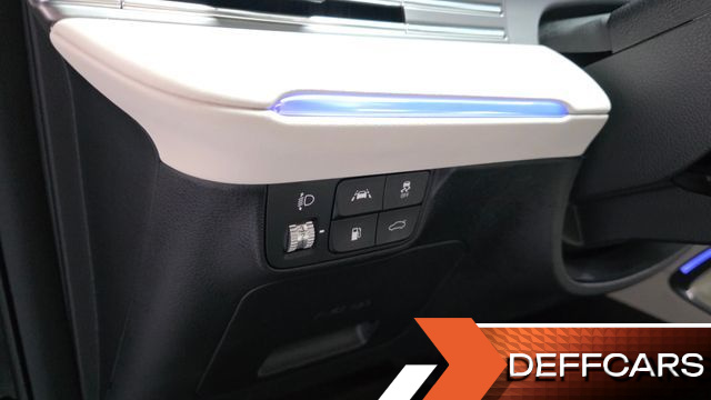 Hyundai GRANDEUR Le Blanc купить на сайте DeffCars