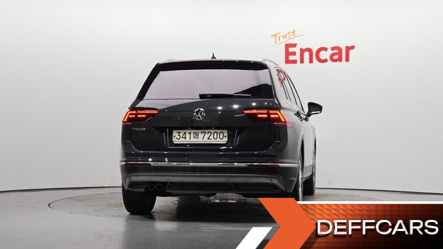 Volkswagen TIGUAN 2.0 TDI Premium купить на сайте DeffCars