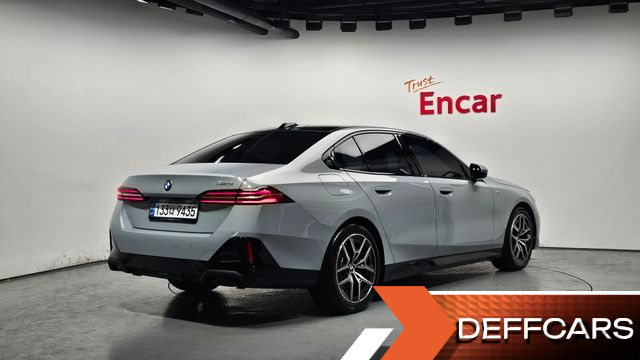 BMW 5-SERIES 520i M Sport купить на сайте DeffCars