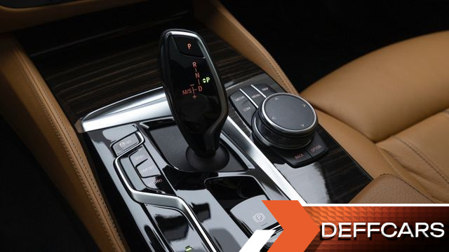 BMW 5-SERIES 520i M Sport купить на сайте DeffCars