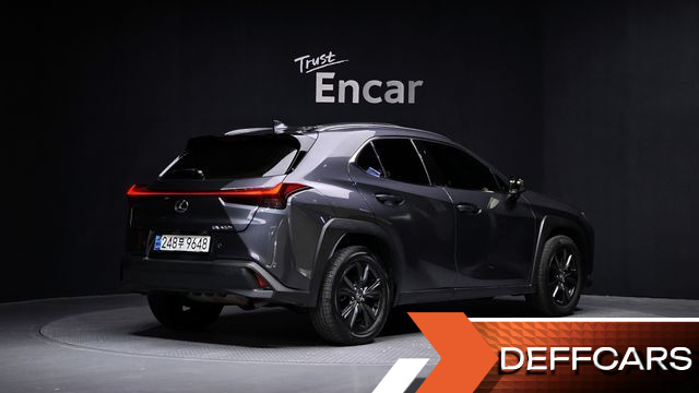 Lexus UX 2.0 2WD купить на сайте DeffCars