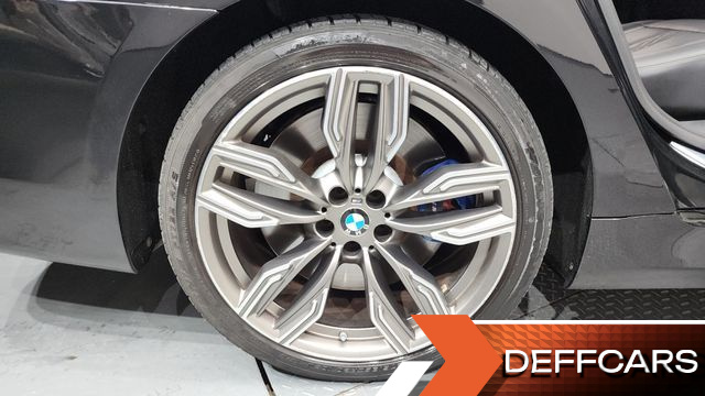 BMW 7-SERIES M760Li xDrive купить на сайте DeffCars
