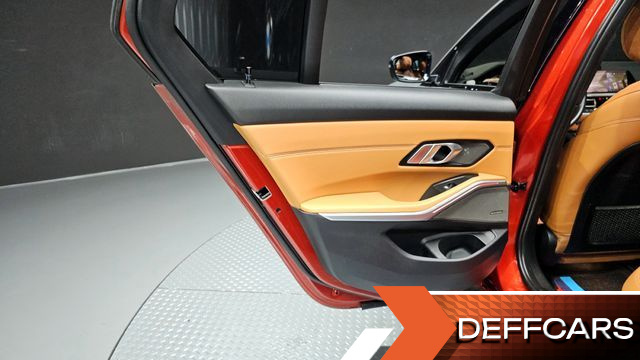 BMW 3-SERIES 330i M Sport купить на сайте DeffCars