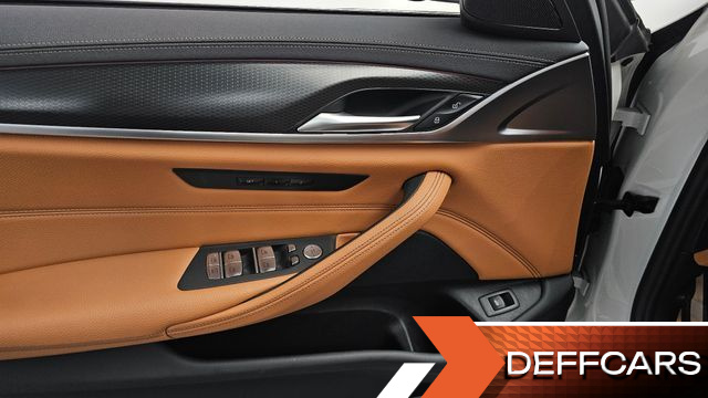 BMW 5-SERIES 520i M Sport купить на сайте DeffCars