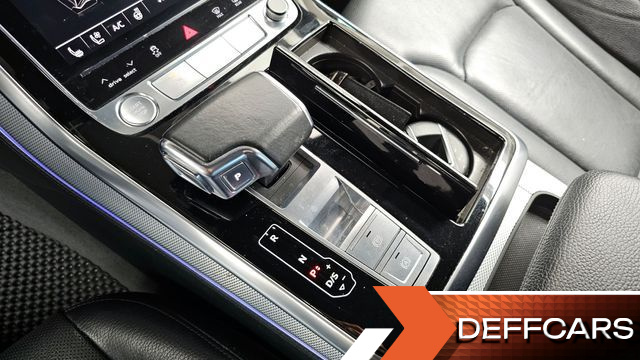 Audi Q8 45 TDI Quattro Premium купить на сайте DeffCars