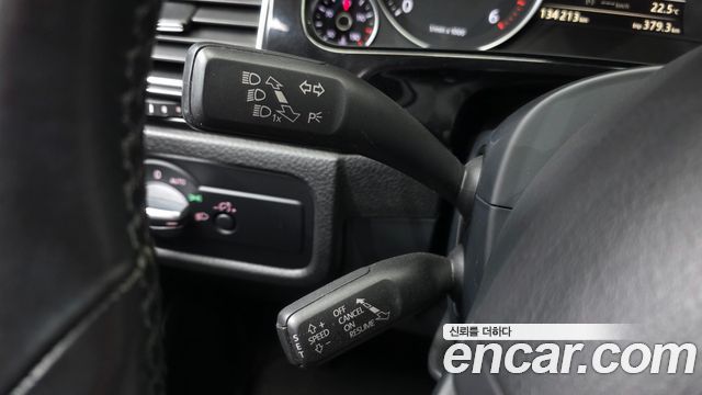 Volkswagen TOUAREG V6 3.0 TDI Bluemotion 7P5 купить на сайте DeffCars