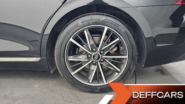 Hyundai GRANDEUR 2.5 Le Blanc купить на сайте DeffCars