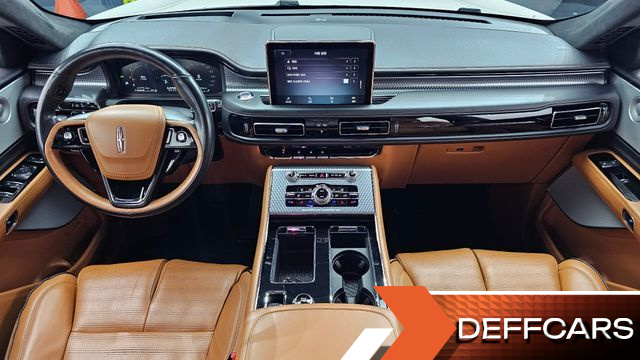 Lincoln AVIATOR 3.0 Black Label AWD купить на сайте DeffCars